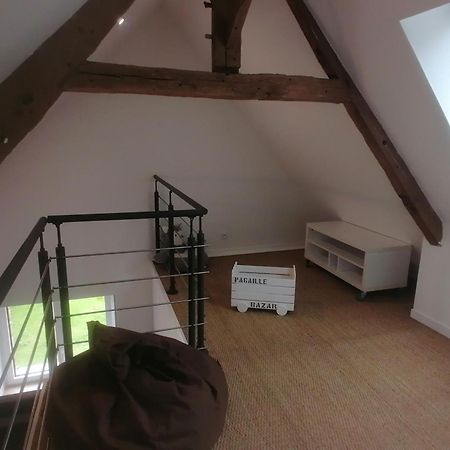 Villa Les Petites Rives De La Motte à Pleugueneuc Extérieur photo
